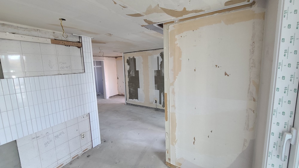 /user/h/horinterior/editor/2211/3c4cb5c3ffc69b7cf6491c0ae02c0eca_1667741509_0926.jpg 이미지크게보기