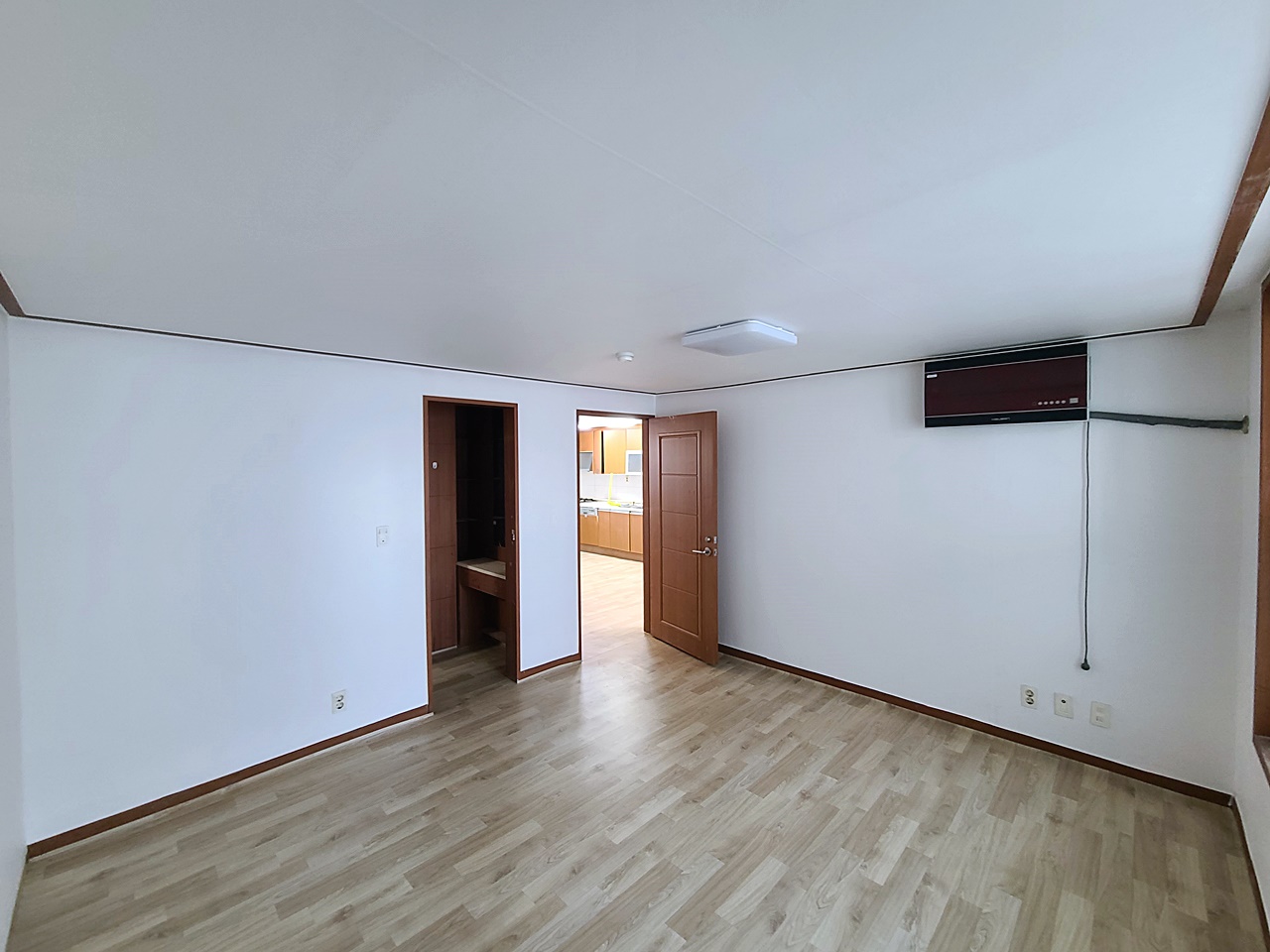 /user/h/horinterior/editor/2303/c4932cdf040b0d4de39bfacb464a347f_1678459137_8335.jpg 이미지크게보기