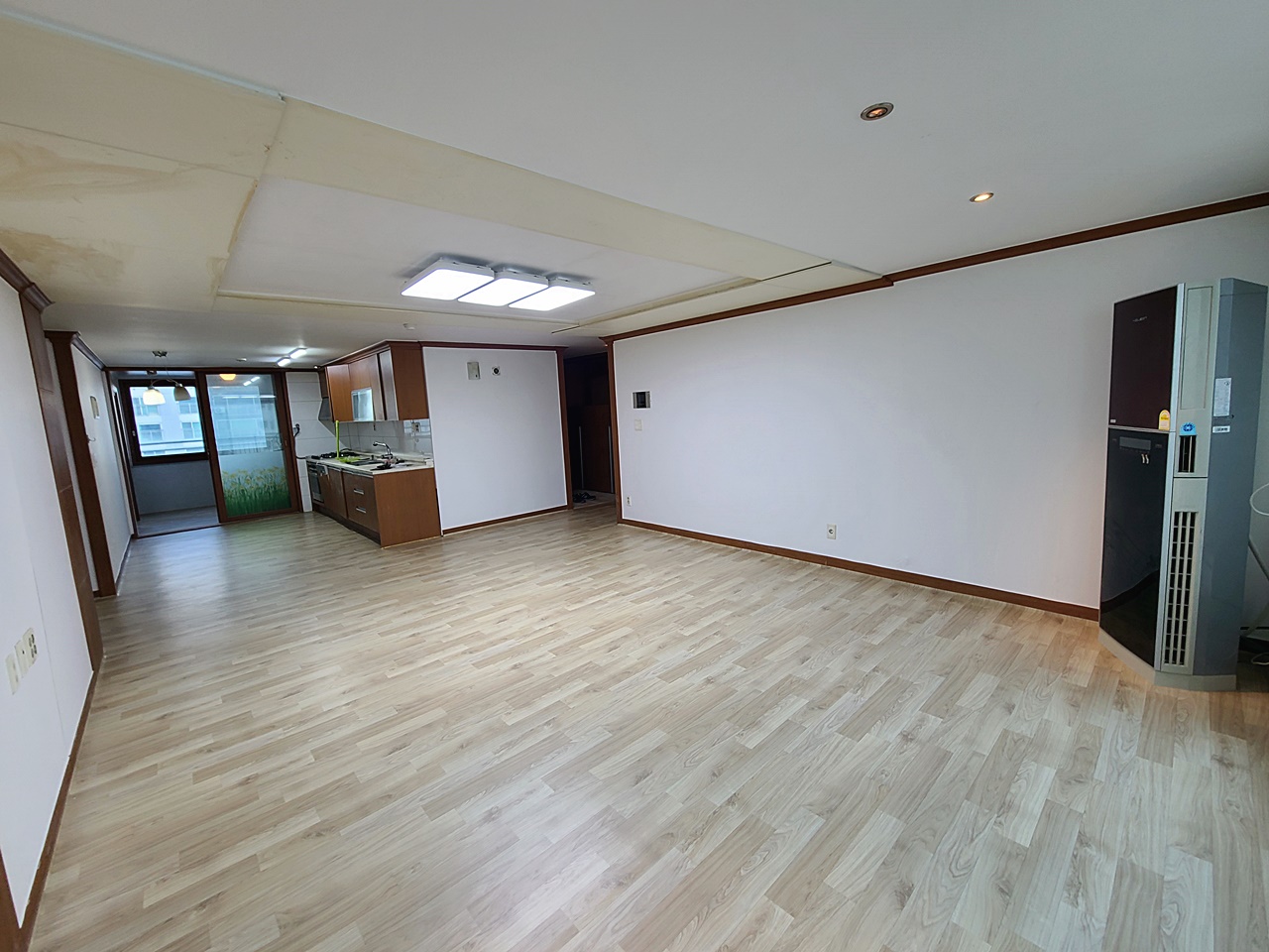 /user/h/horinterior/editor/2303/c4932cdf040b0d4de39bfacb464a347f_1678459137_9293.jpg 이미지크게보기